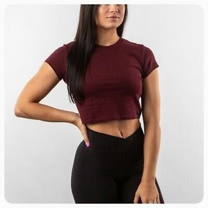 Alphalete Lux Crop in Merlot